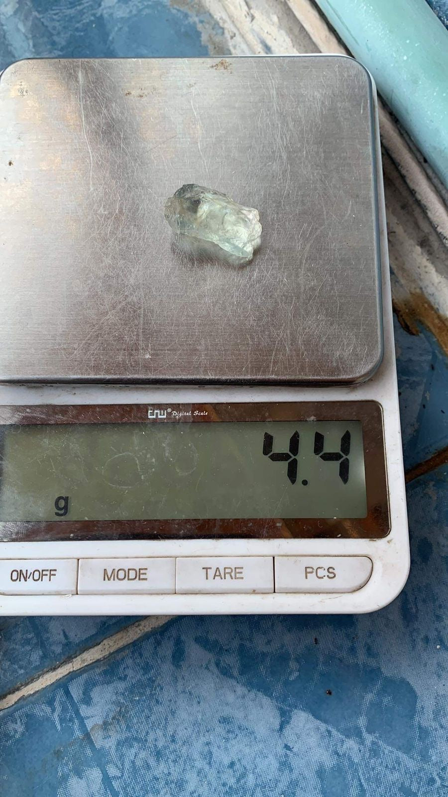 2kg Rough Oligoclase for Cutting and Faceting