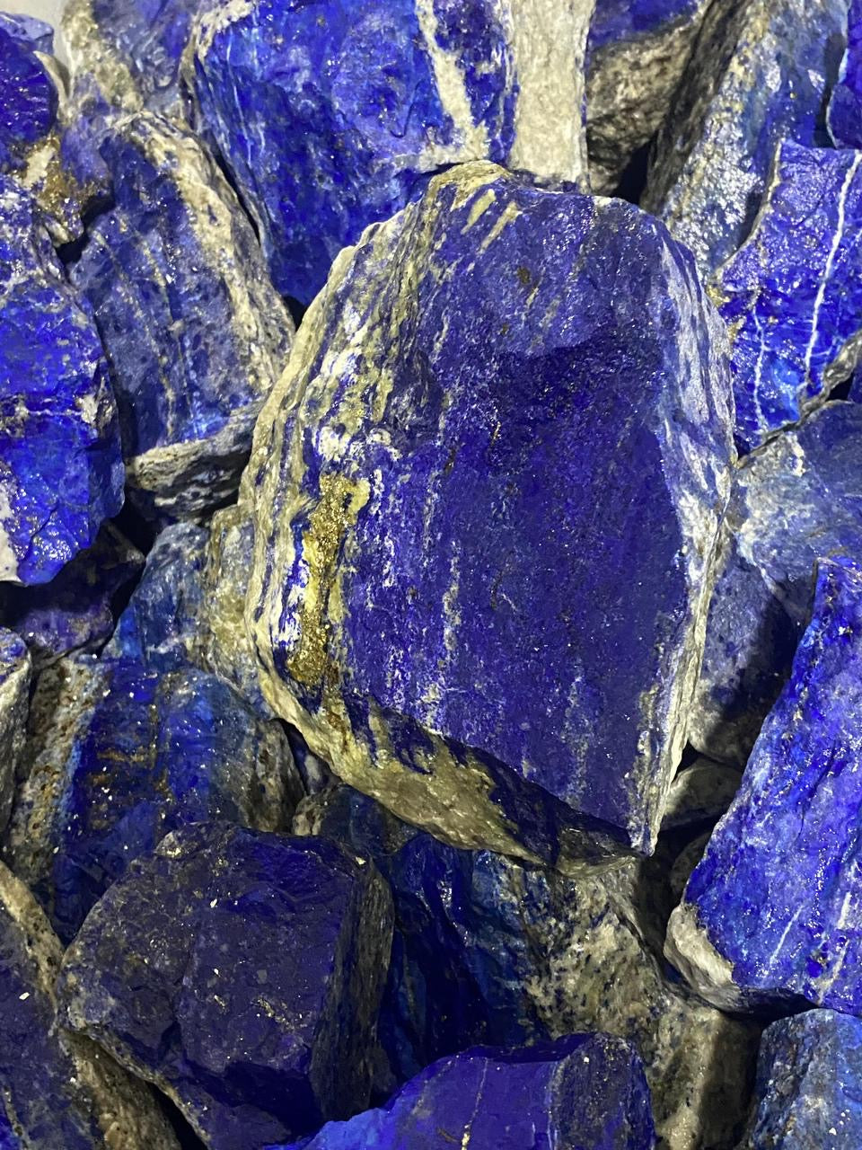 20 Kg Lapis Lazuli Gemstones for Lapidary Art , Cabochon, beading and crafting