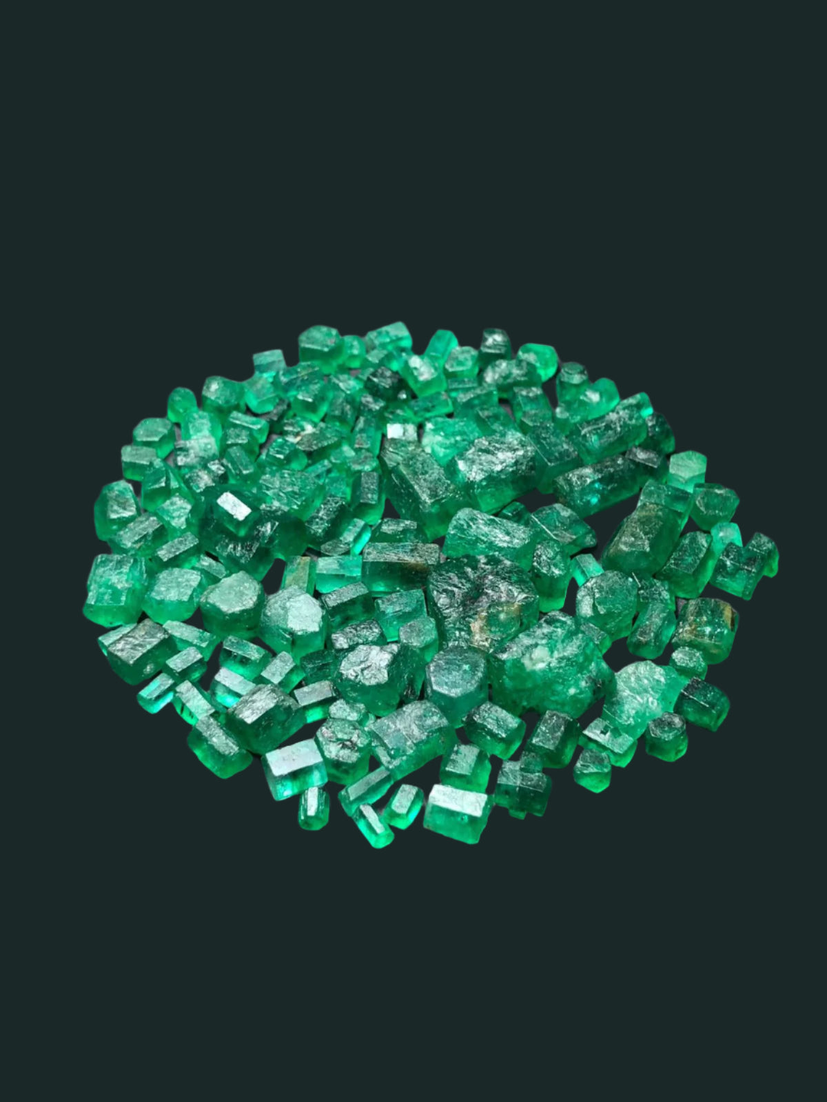 emerald raw stone for lapidary