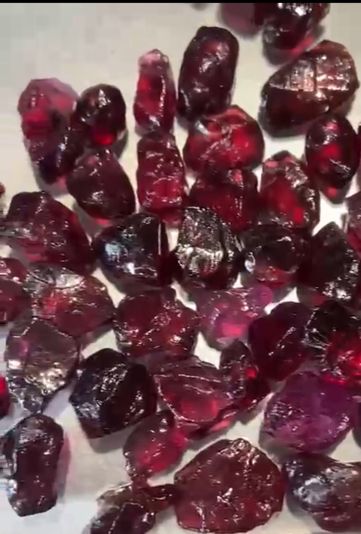 339grams  Facet Grade Rough Rohdolite Garnet