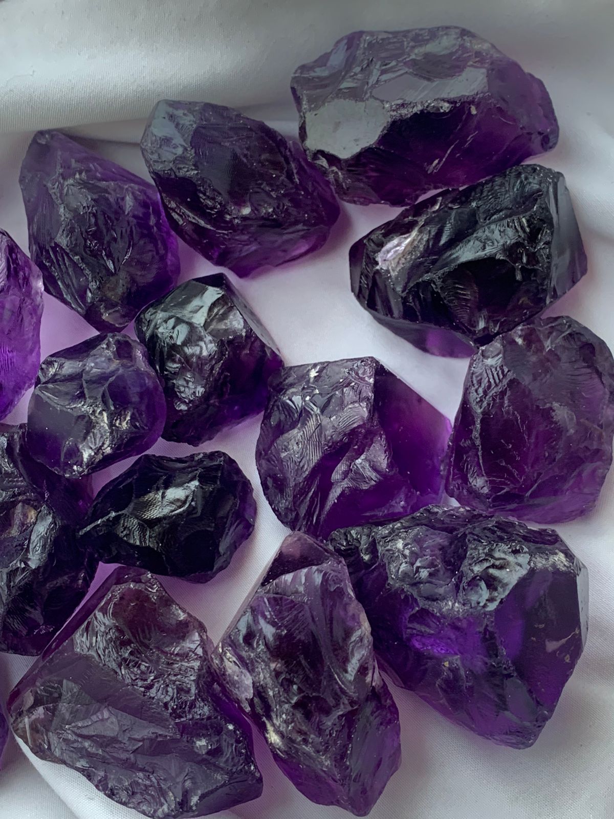 Natural good quality raw stone amethyst