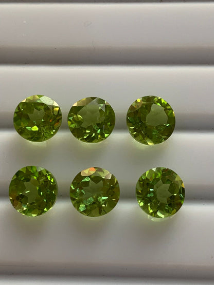 Calibrated Round Brilliant Diamond Loose Peridot I Gemstone