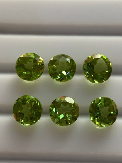 Calibrated Round Brilliant Diamond Loose Peridot I Gemstone