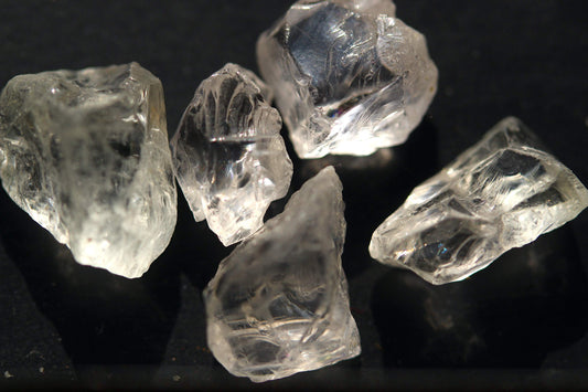 Goshenite Rough 25.8 ct: Sizes 2.8 to 8.6 ct | Raw Gemstones for Crafting