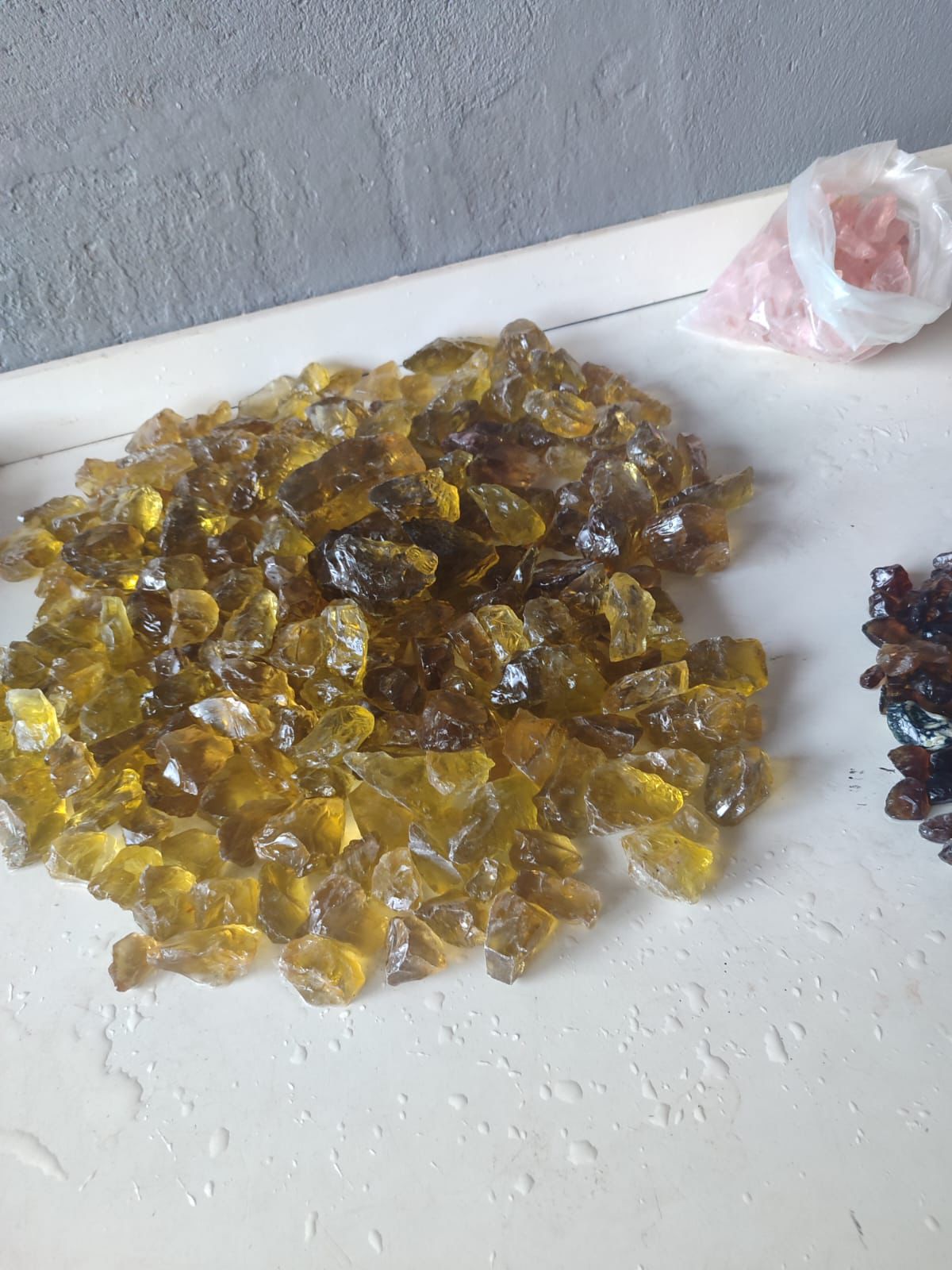 Olivia Citrine Quartz 1kg Facet Grade Rough Stones