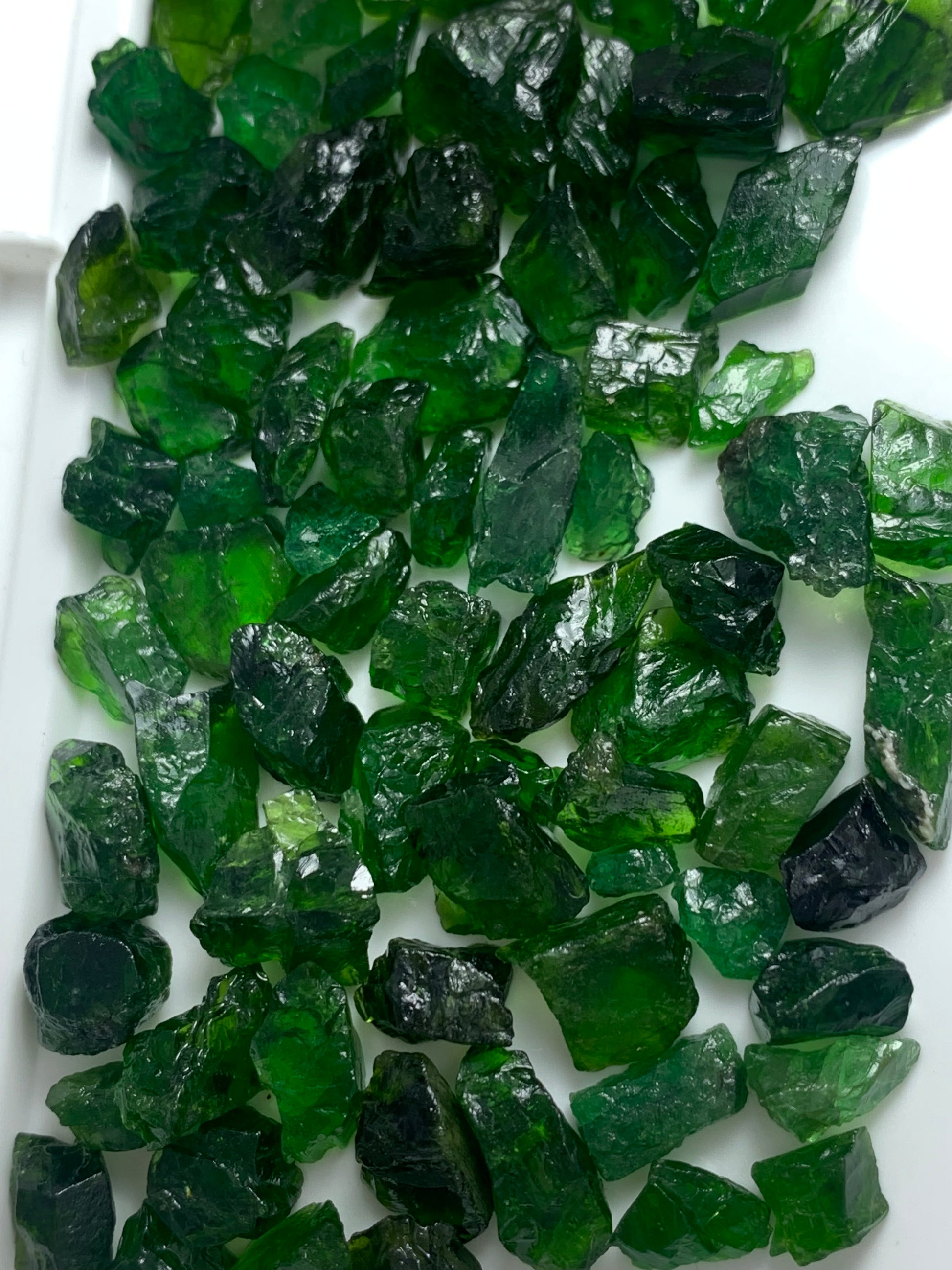 rough chrome diopside