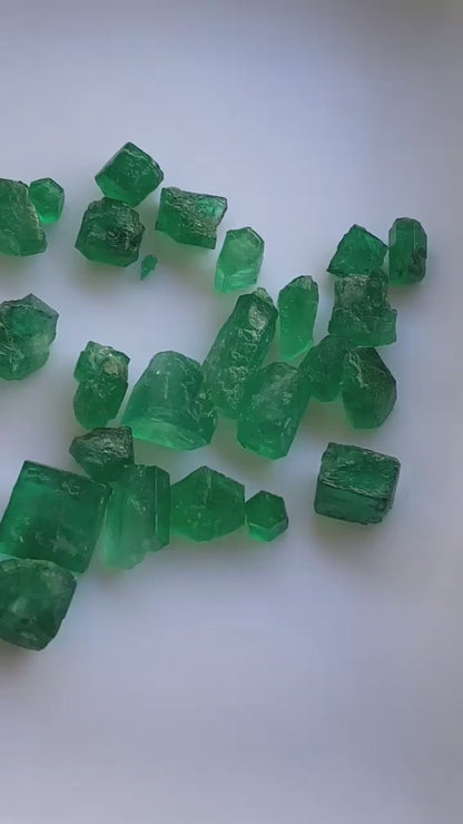 50 Carats Uncut Green Emerald Rough Stones from Swat