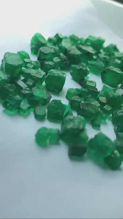 Natural Swat Emerald Rough 150 carats lot