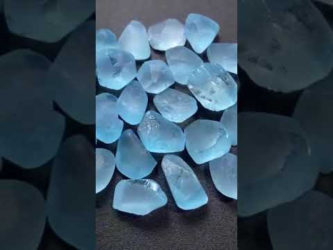 raw topaz gemstone