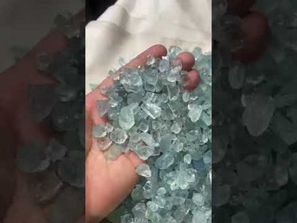 1 kg parcel of natural mix quality rough aquamarine